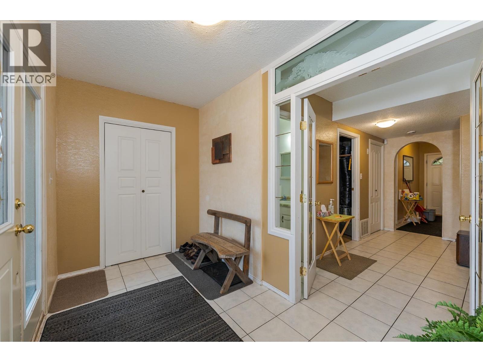 1164 Stirling Drive Property Photo 3