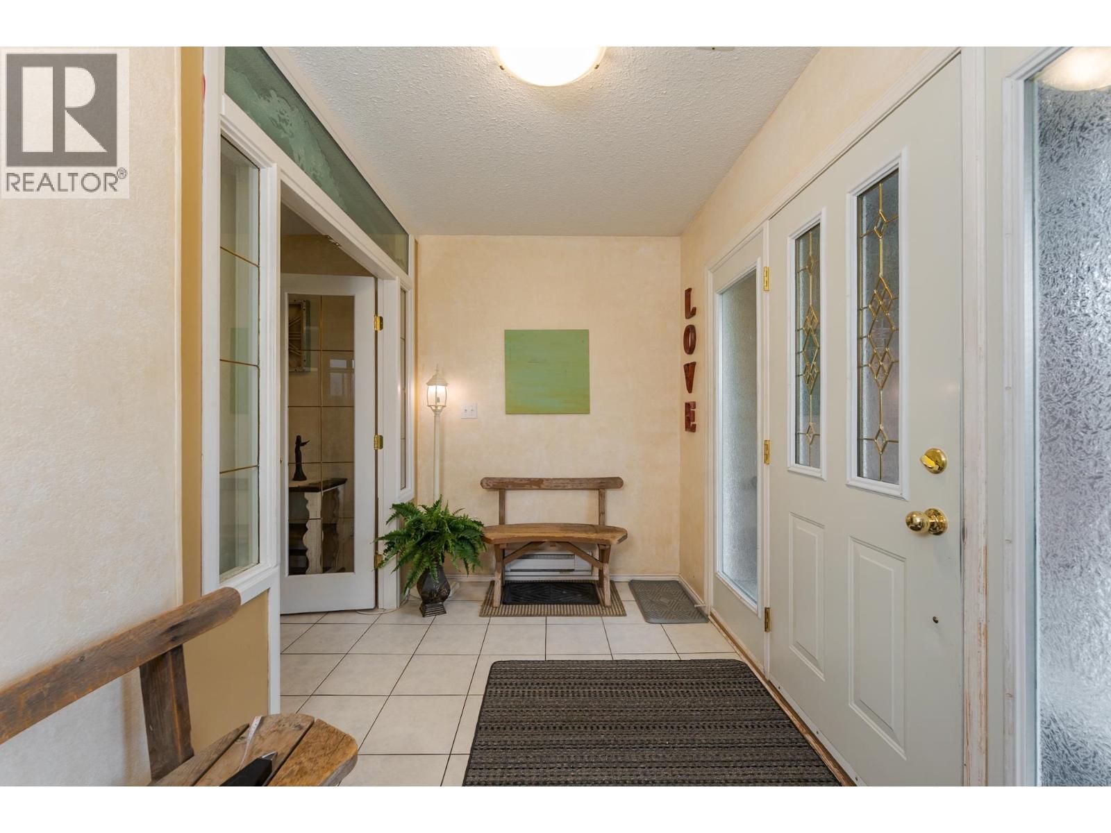 1164 Stirling Drive Property Photo 4