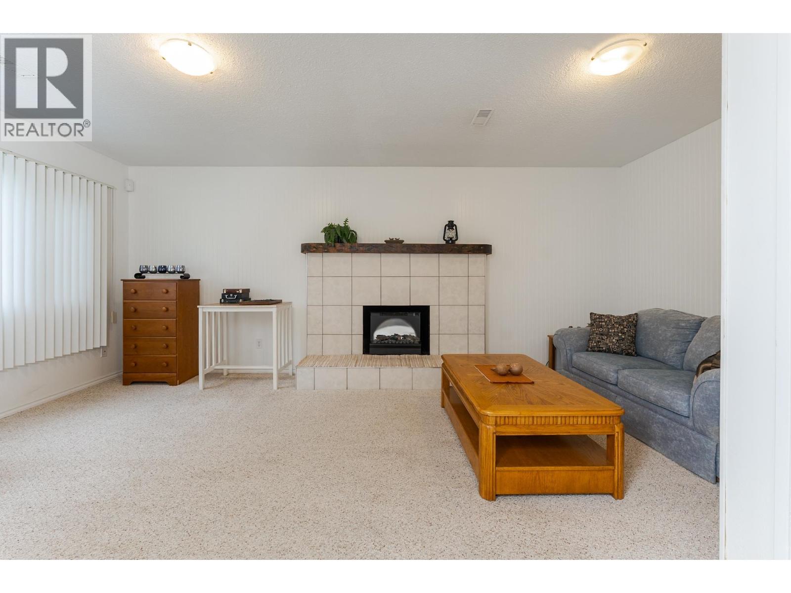 1164 Stirling Drive Property Photo 8