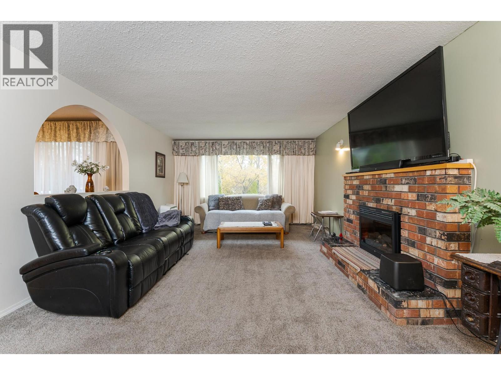 1164 Stirling Drive Property Photo 14