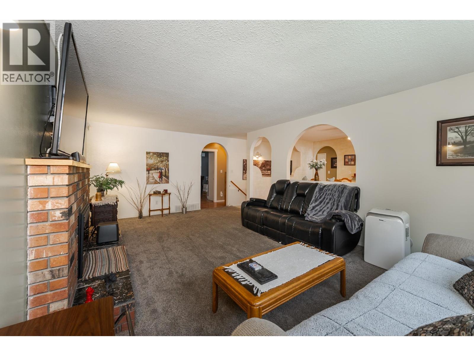 1164 Stirling Drive Property Photo 16