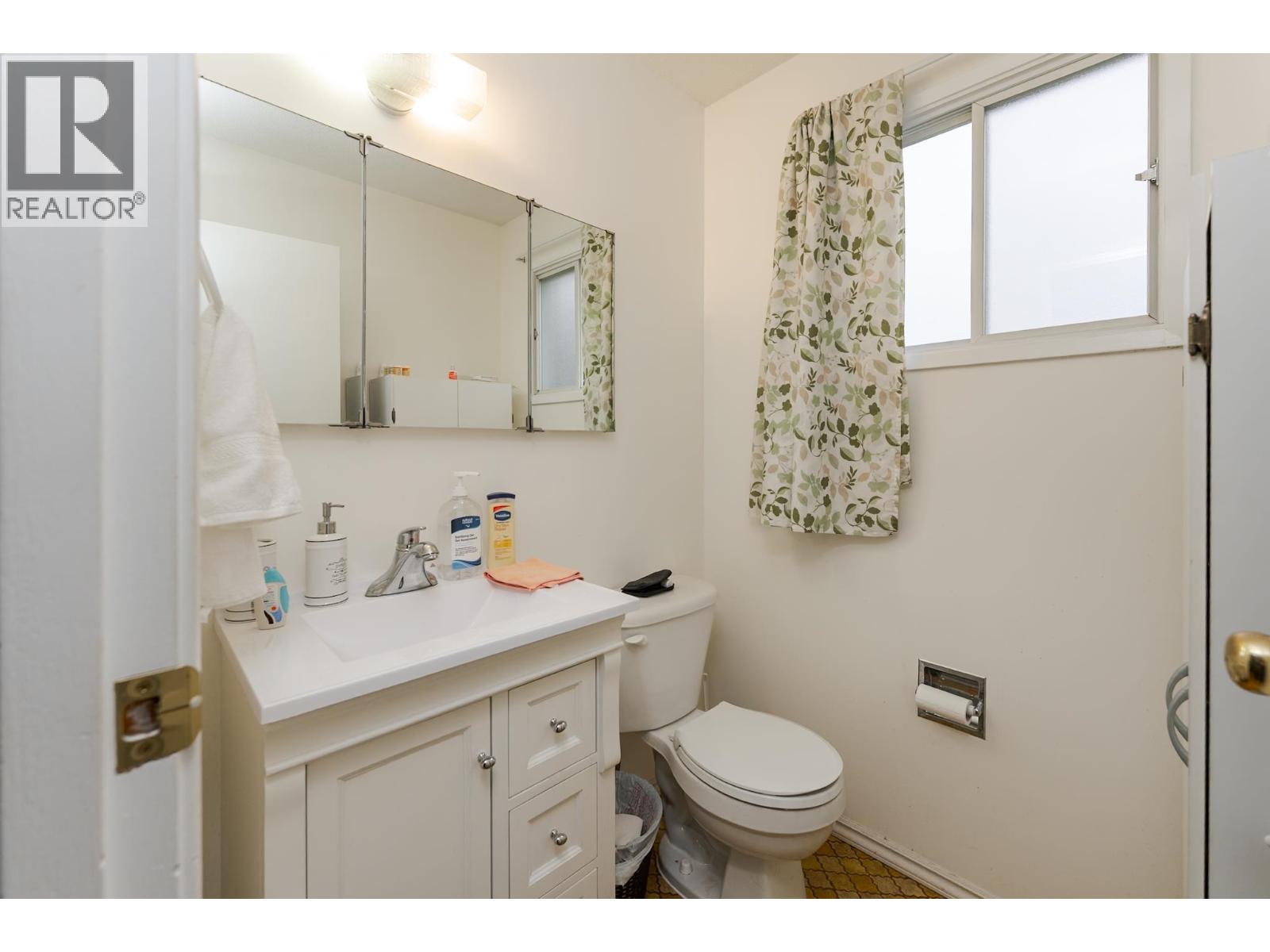 1164 Stirling Drive Property Photo 27