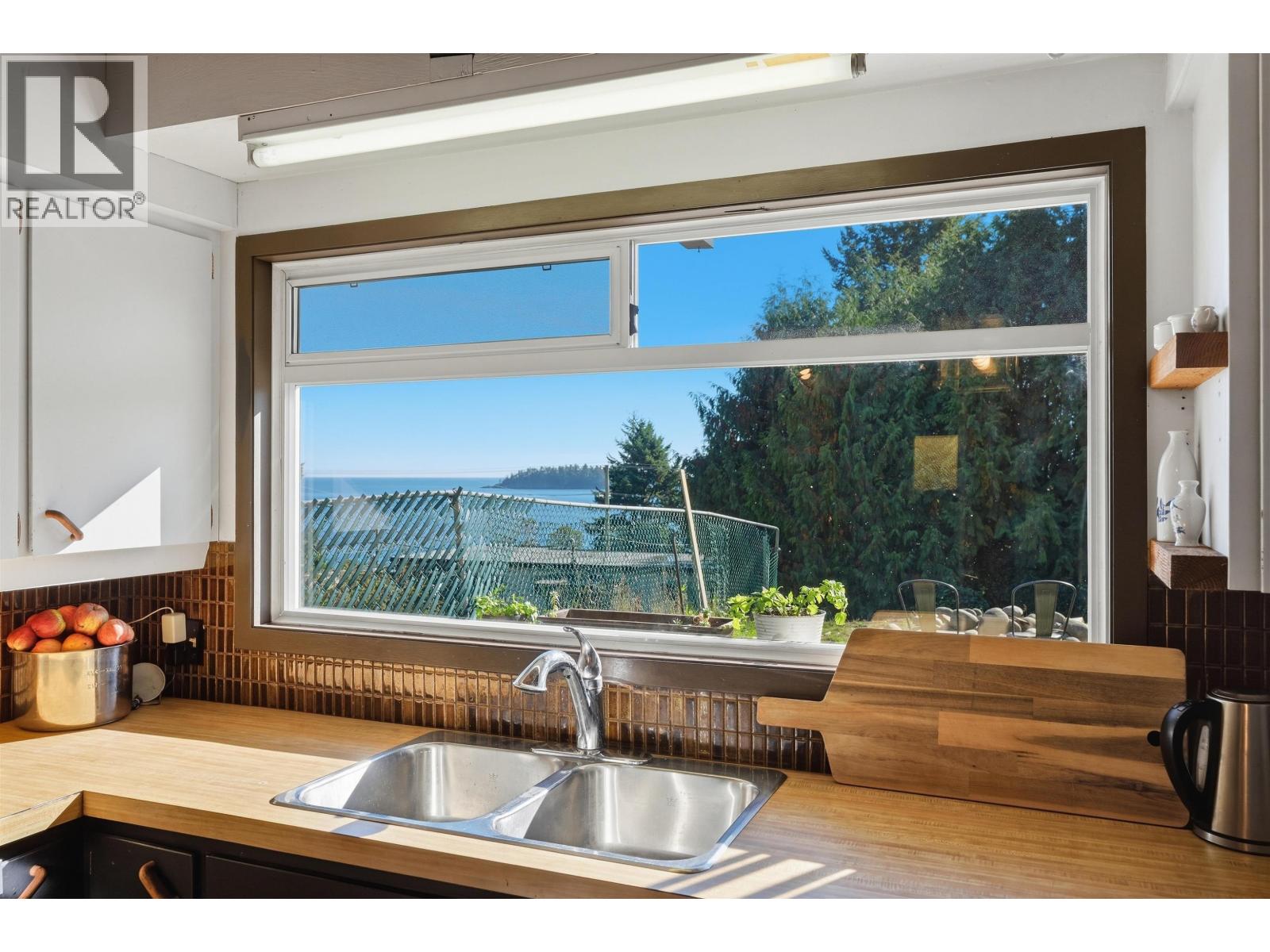 5430 Lawson Road Property Photo 14