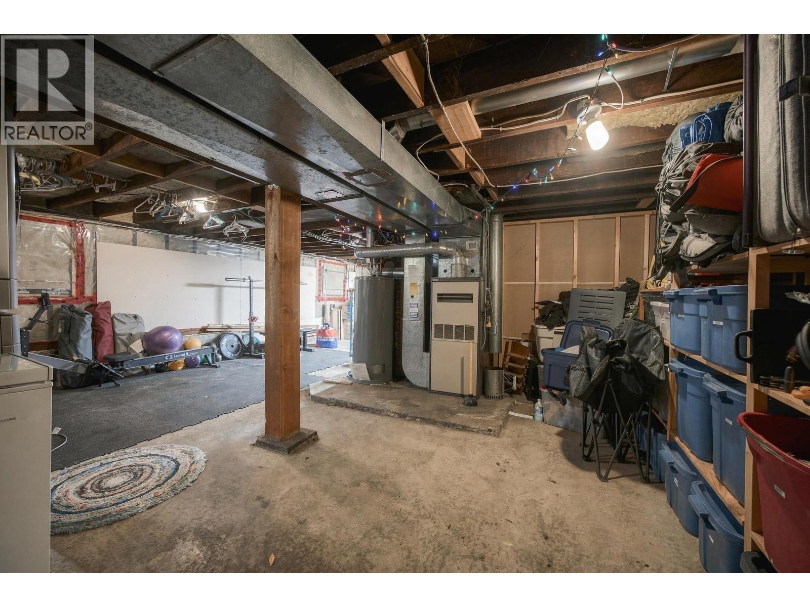 1761 E 4th Avenue Property Photo 35