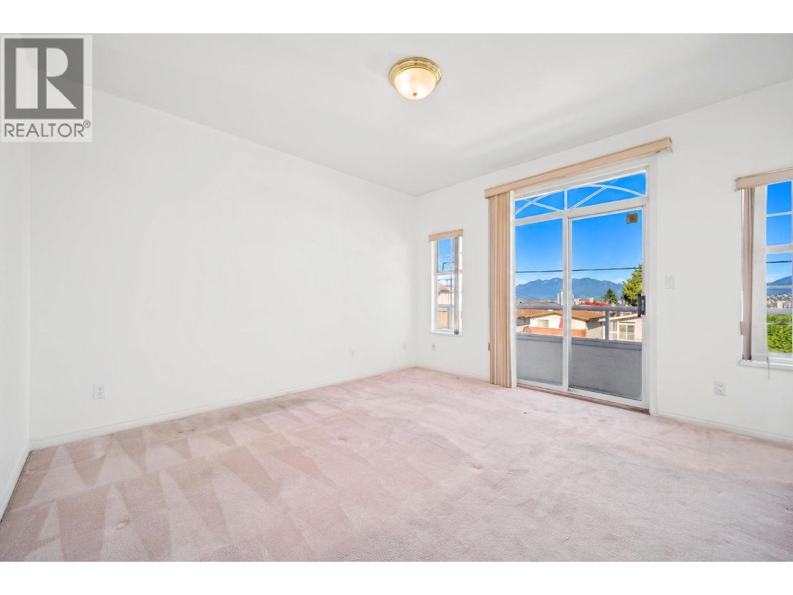 4810 Maitland Street Property Photo 11
