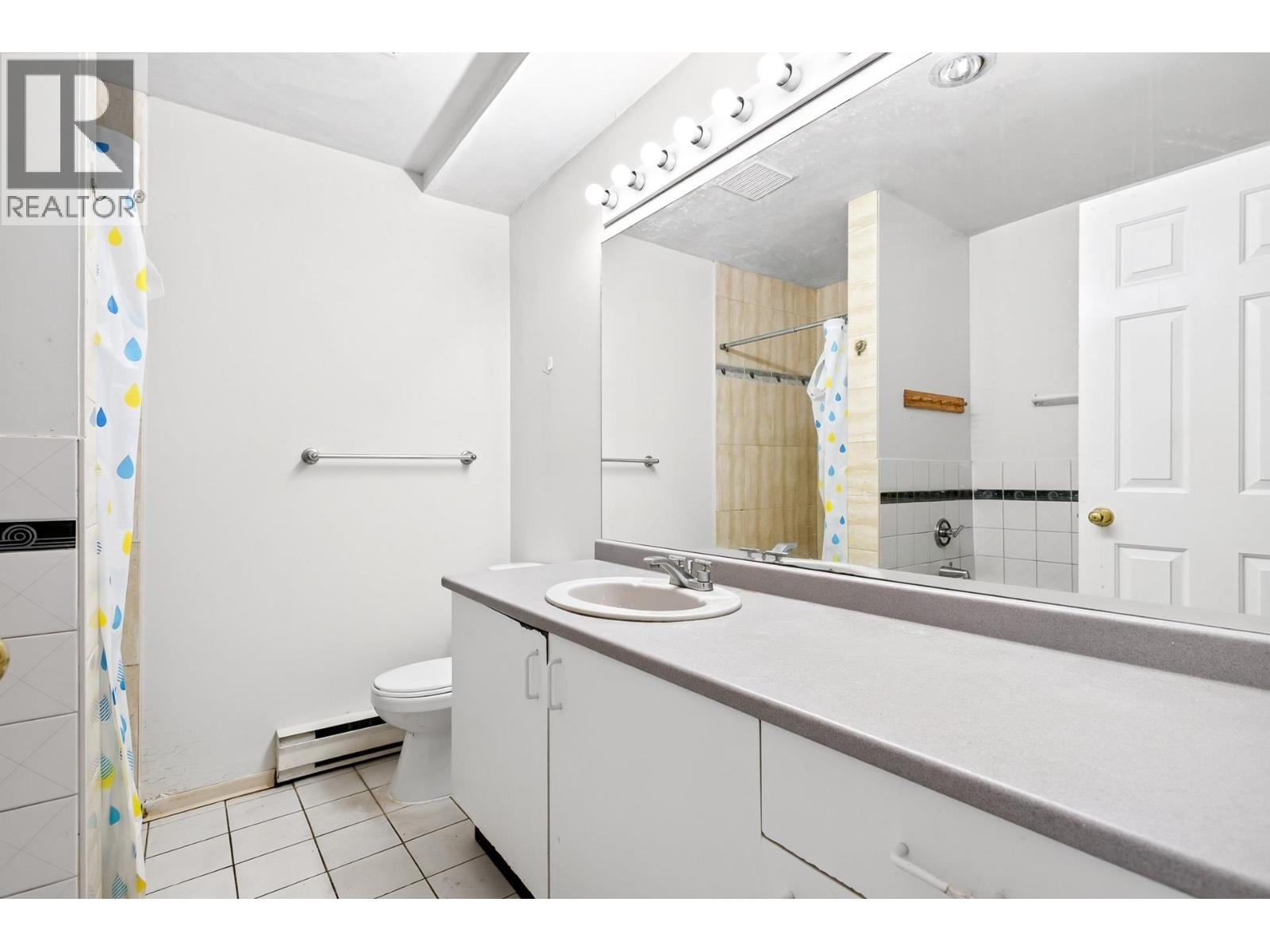 104 7560 Moffatt Road Property Photo 23