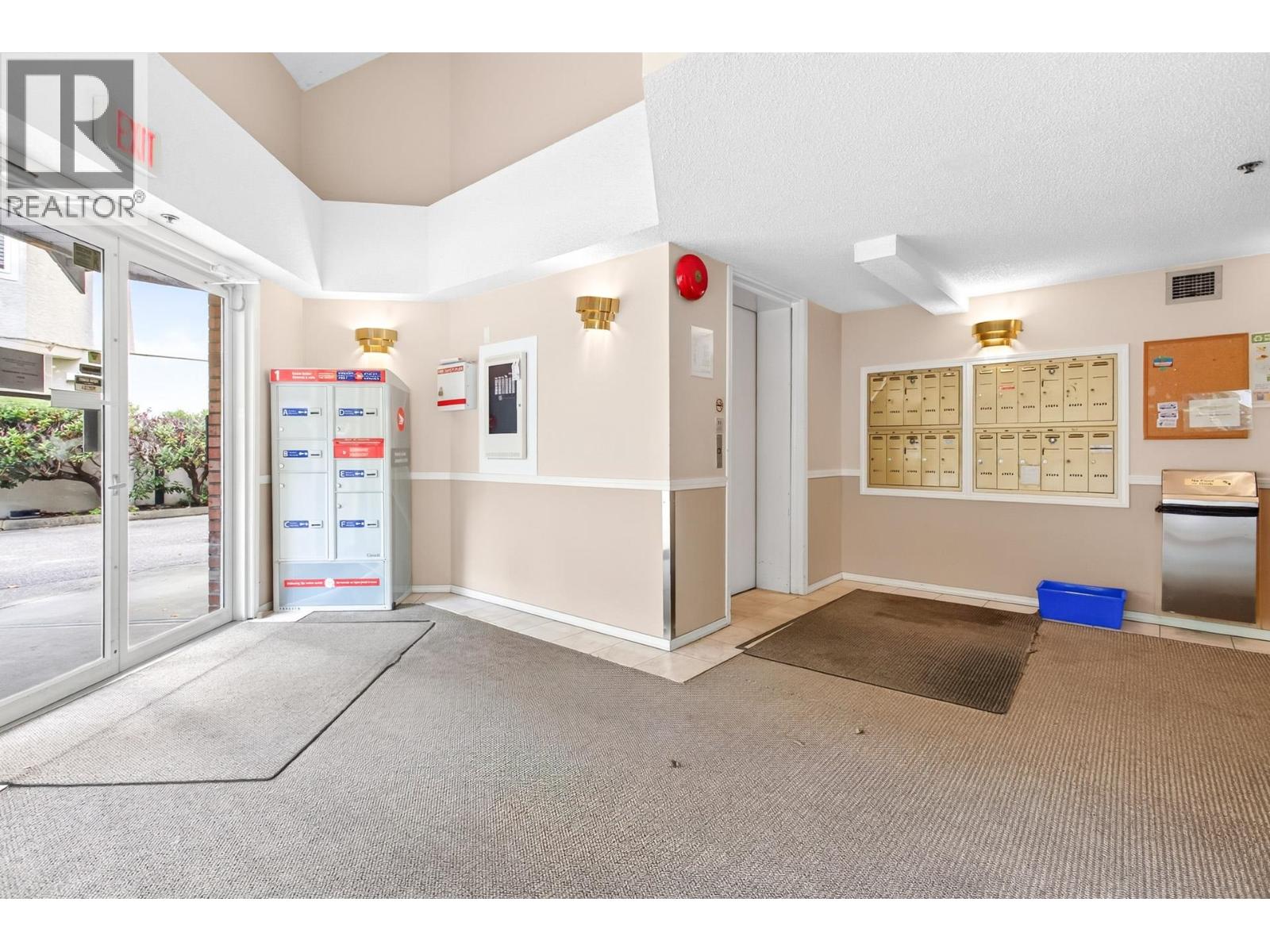 104 7560 Moffatt Road Property Photo 31