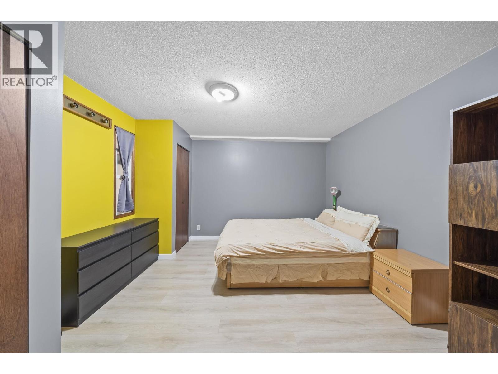 5189 Norfolk Street Property Photo 27