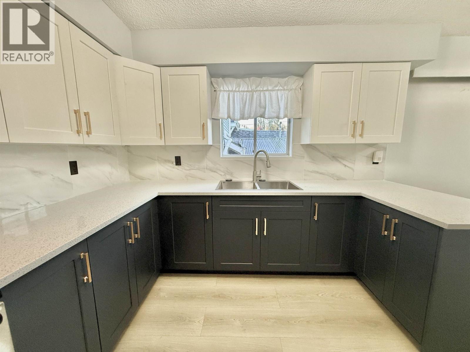 3850 Lillooet Street Property Photo 3