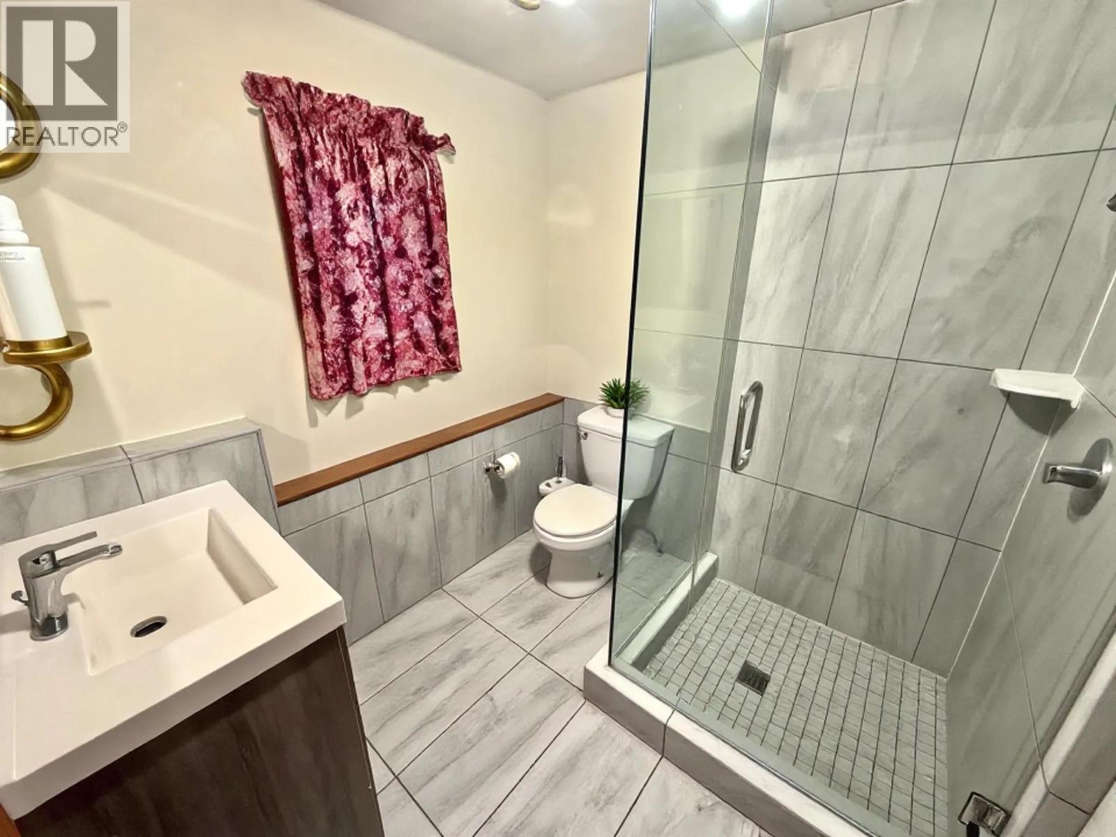 3850 Lillooet Street Property Photo 18