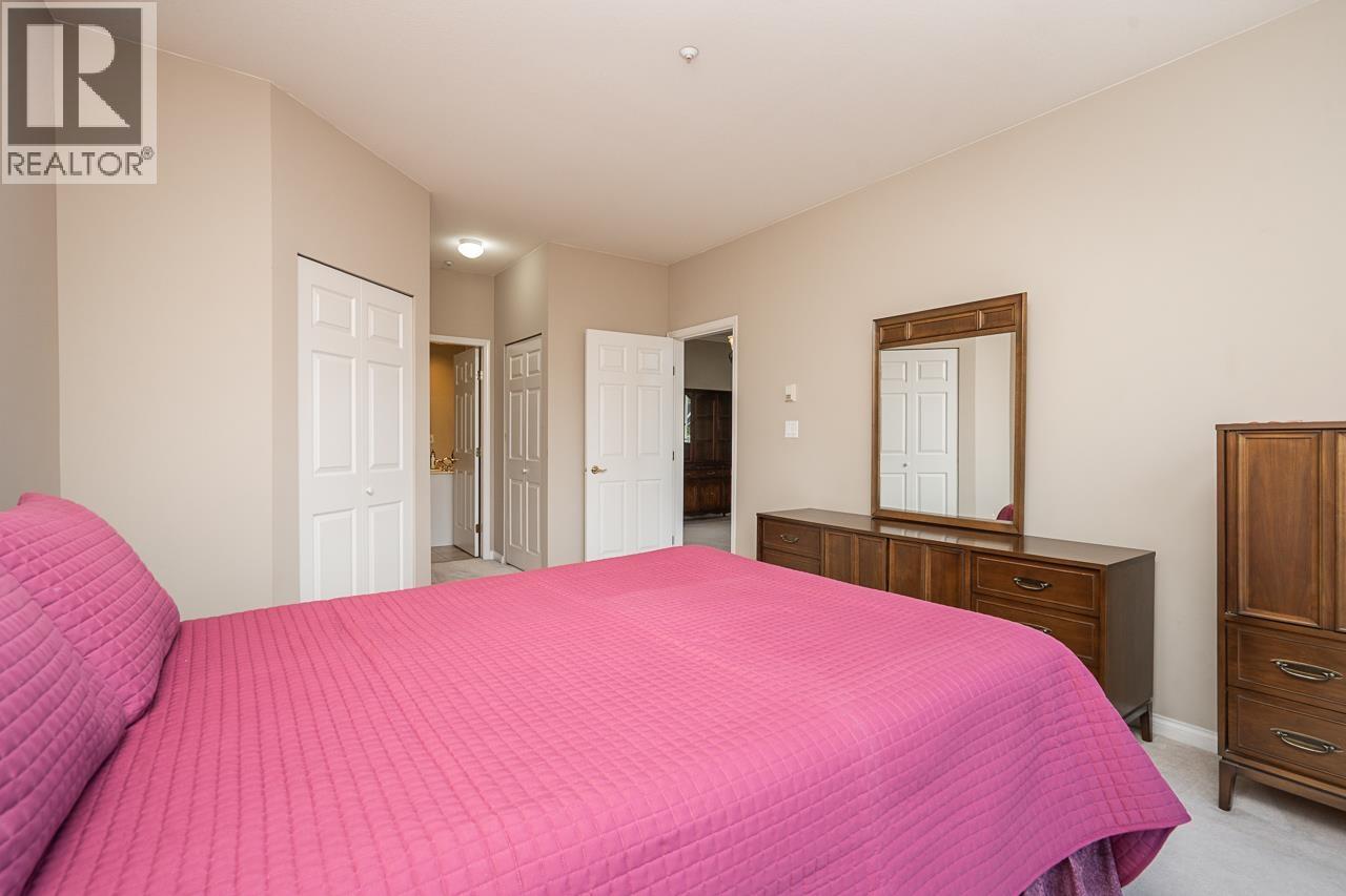 411 3098 Guildford Way Property Photo 12