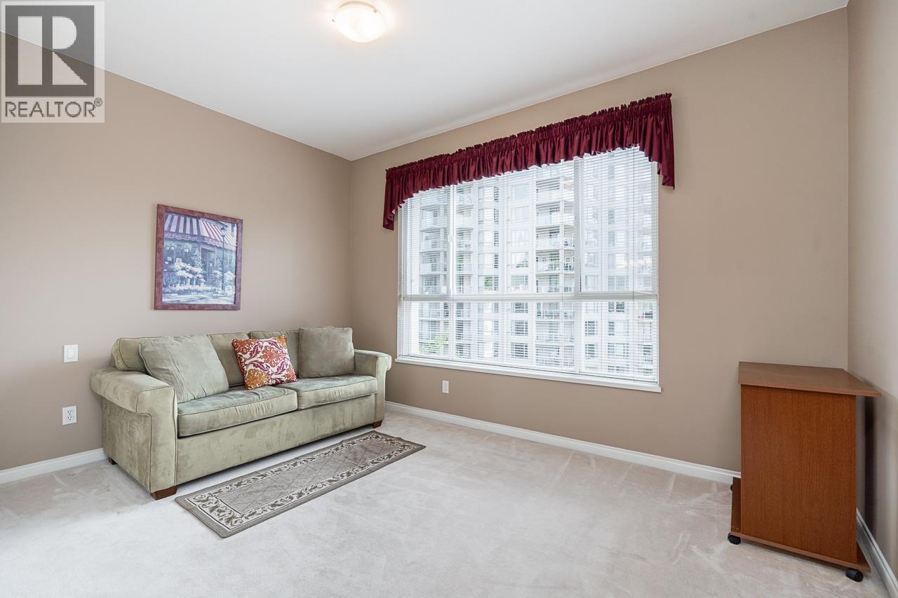 411 3098 Guildford Way Property Photo 16