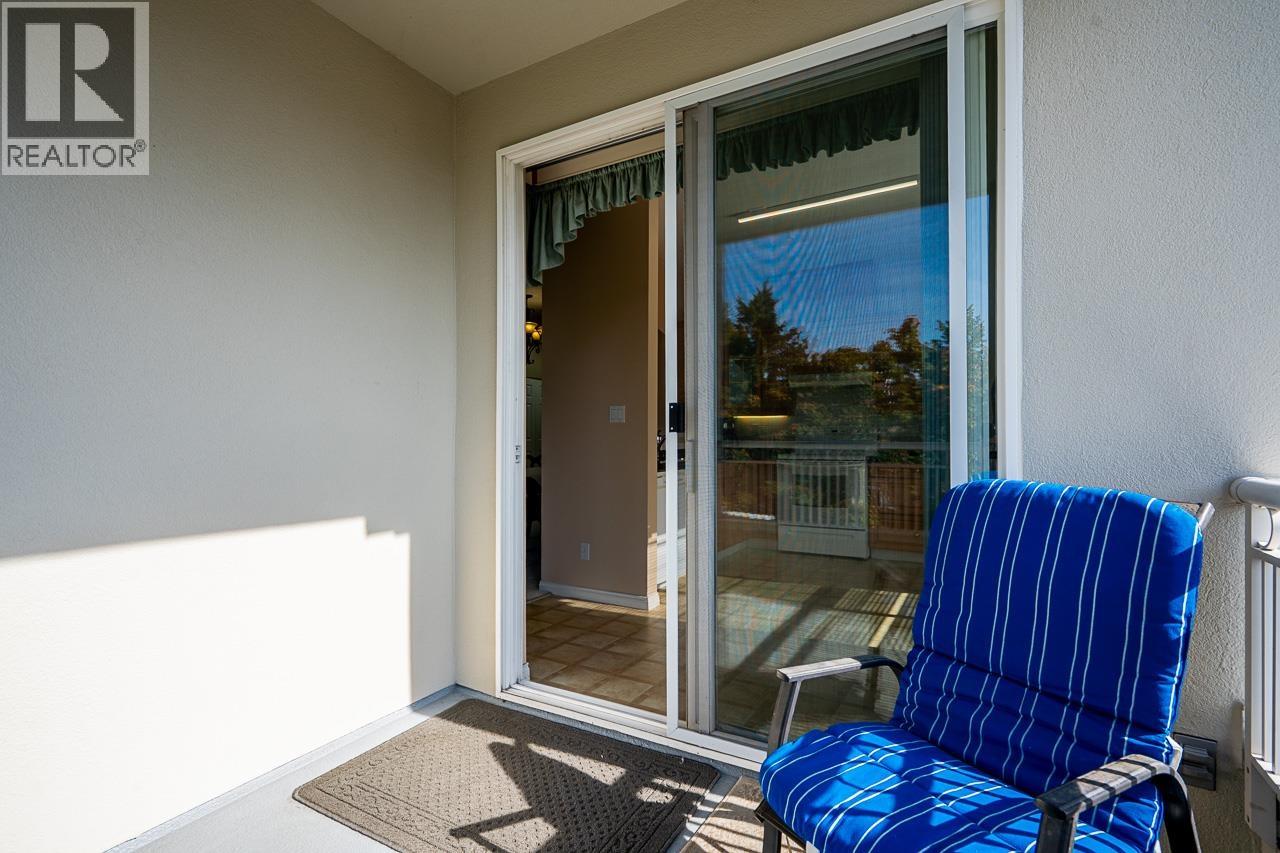 411 3098 Guildford Way Property Photo 23