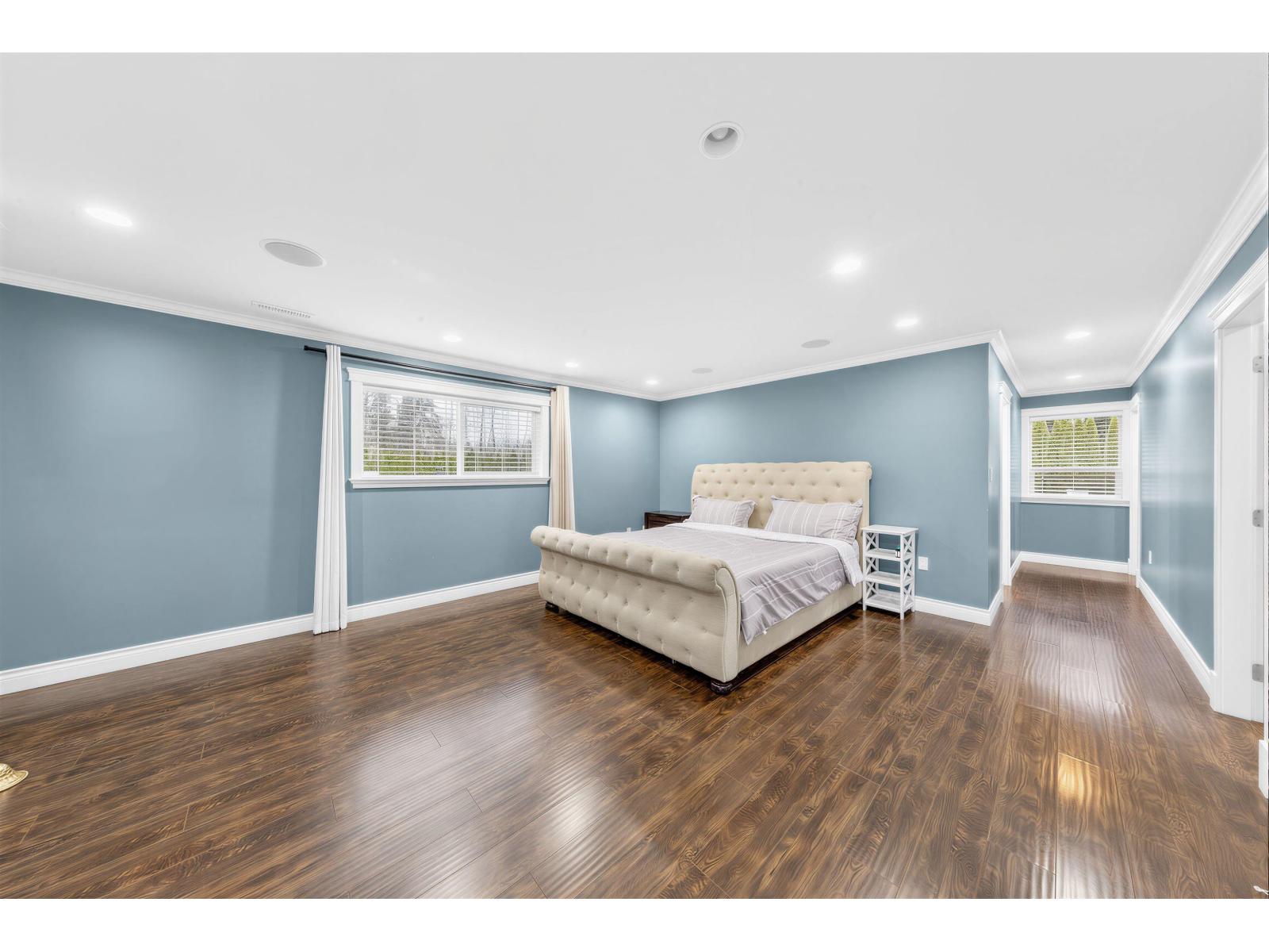 21298 36 Avenue Property Photo 31