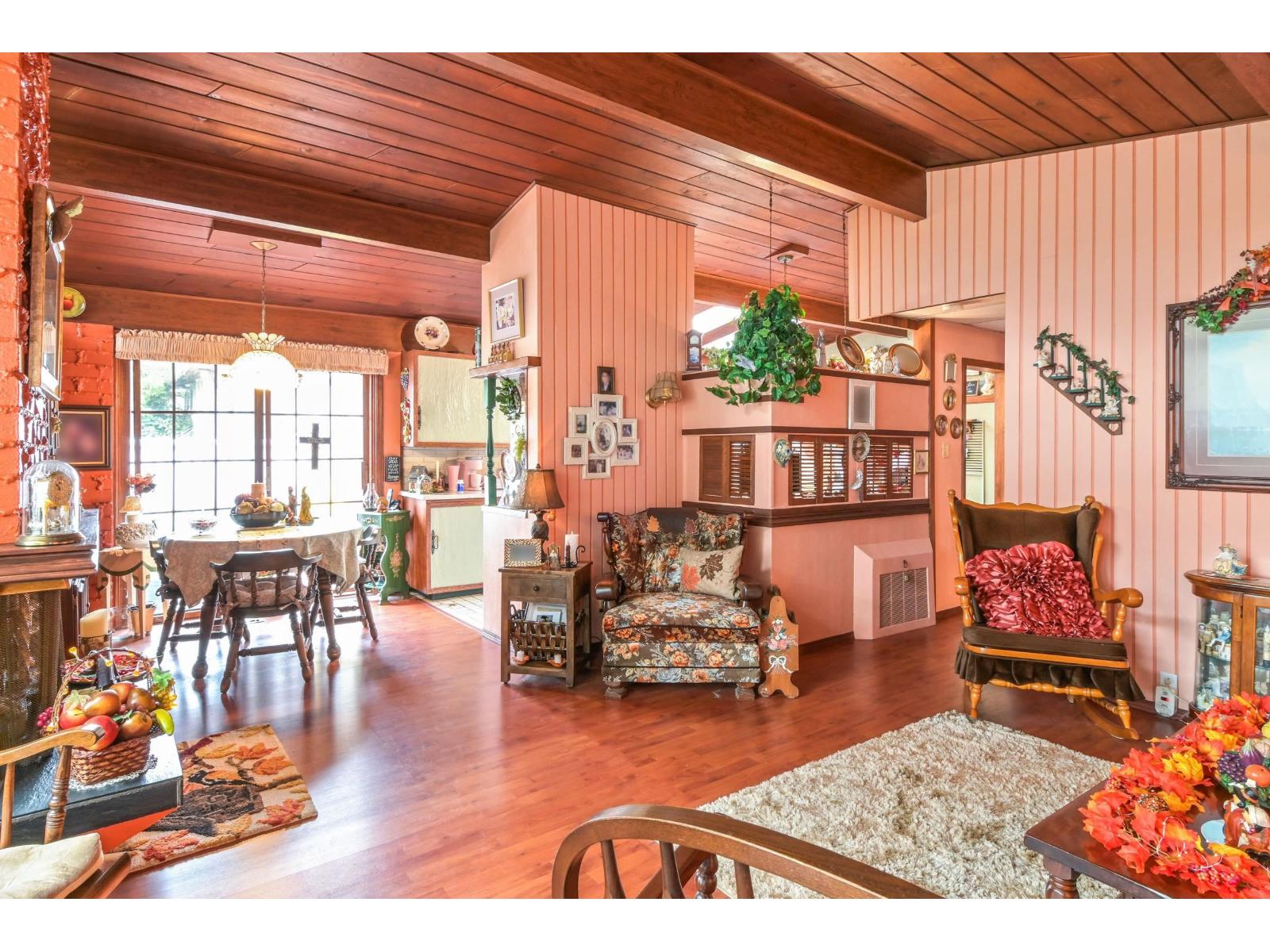 14086 77a Avenue Property Photo 5