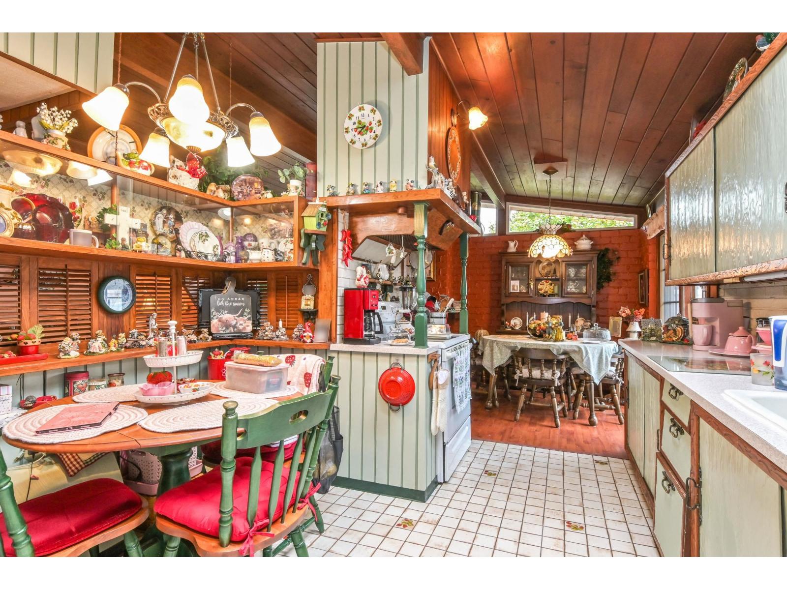 14086 77a Avenue Property Photo 8