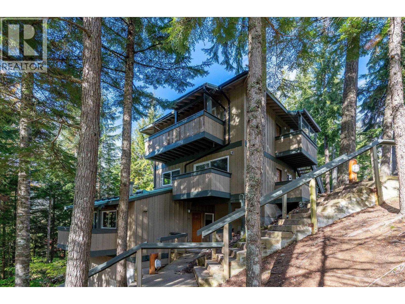 202 2101 CASTLE DRIVE Property Photo 1