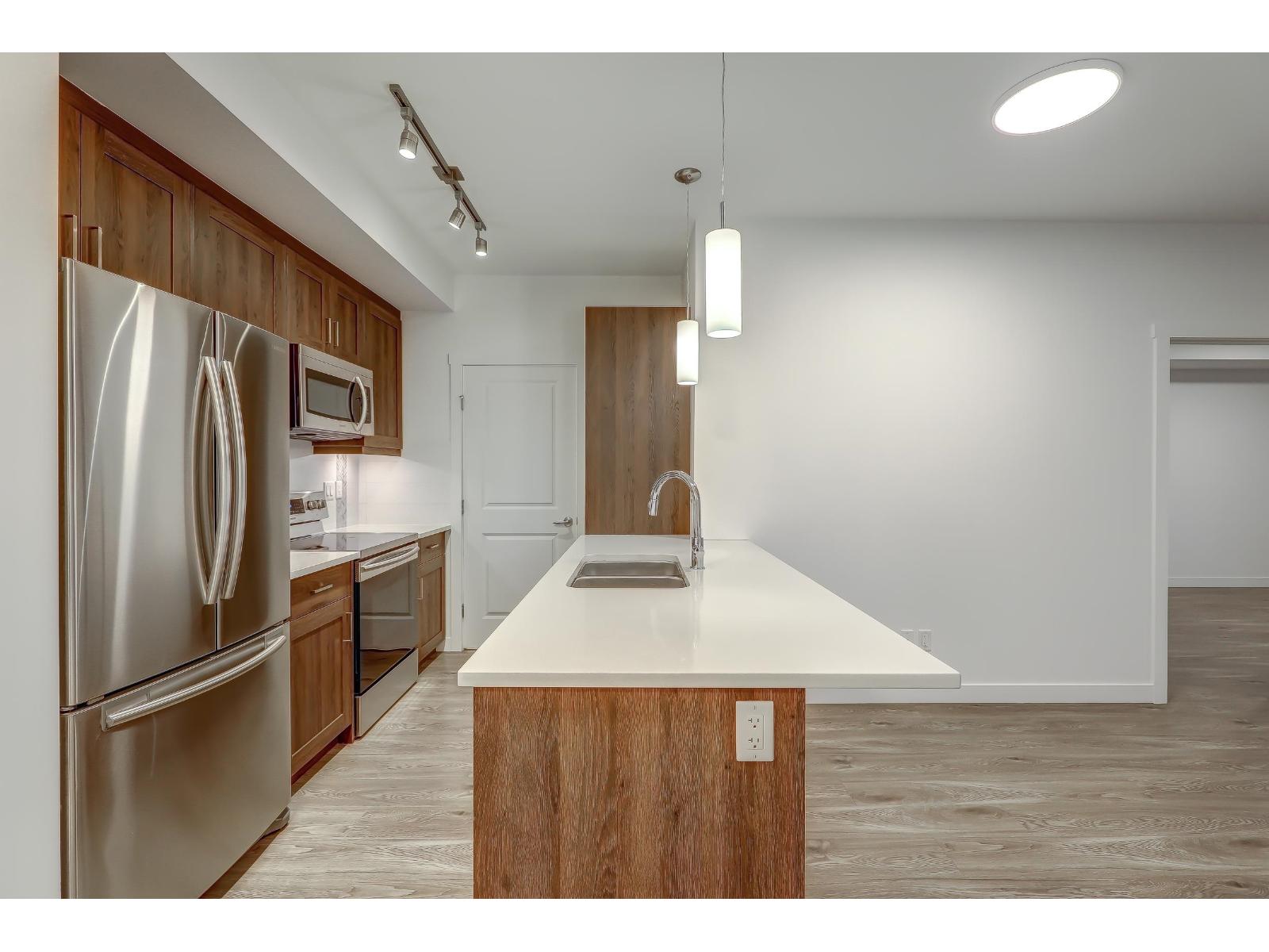 505 20826 72 Avenue Property Photo 10