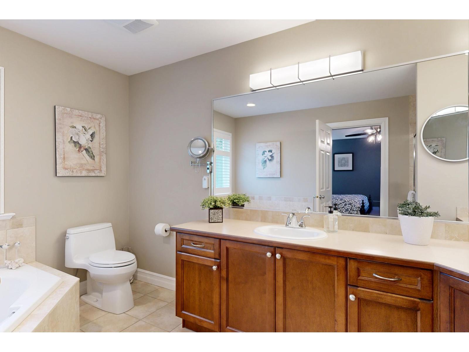 5795 167 Street Property Photo 22