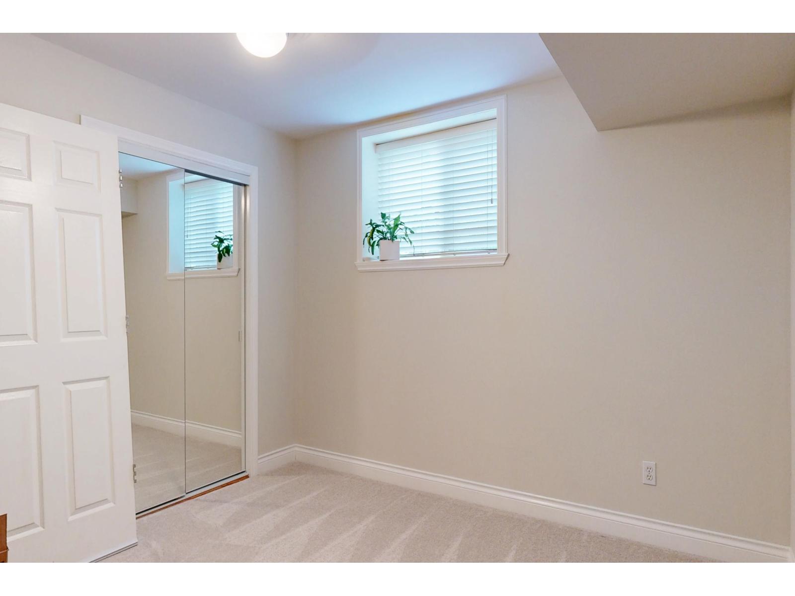 5795 167 Street Property Photo 30