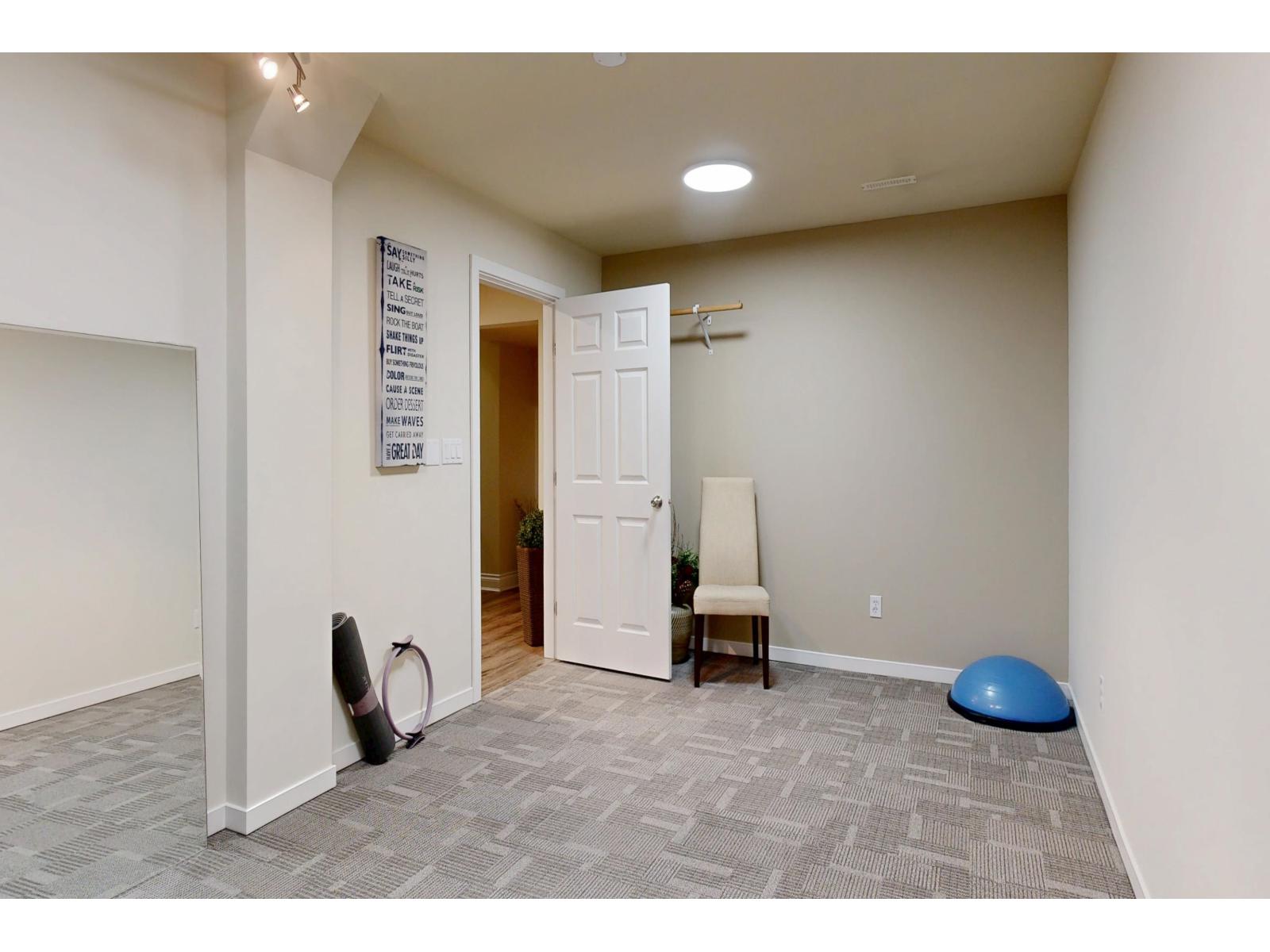 5795 167 Street Property Photo 31