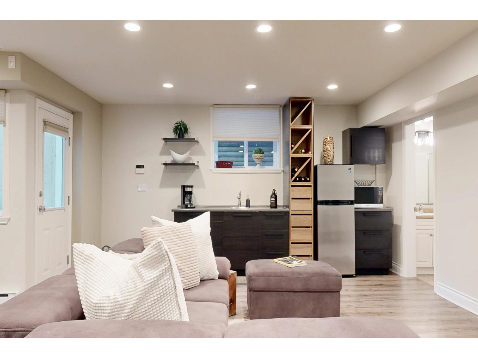 5795 167 Street Property Photo 33