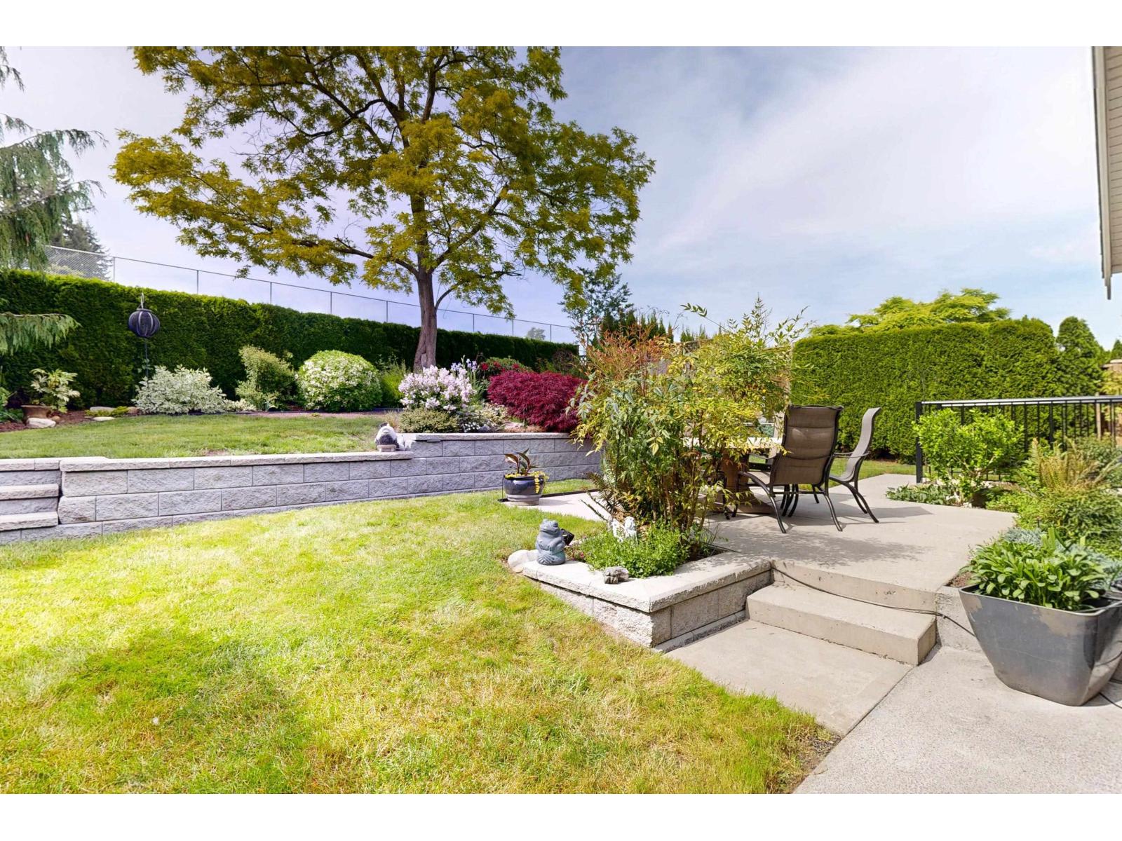 5795 167 Street Property Photo 37