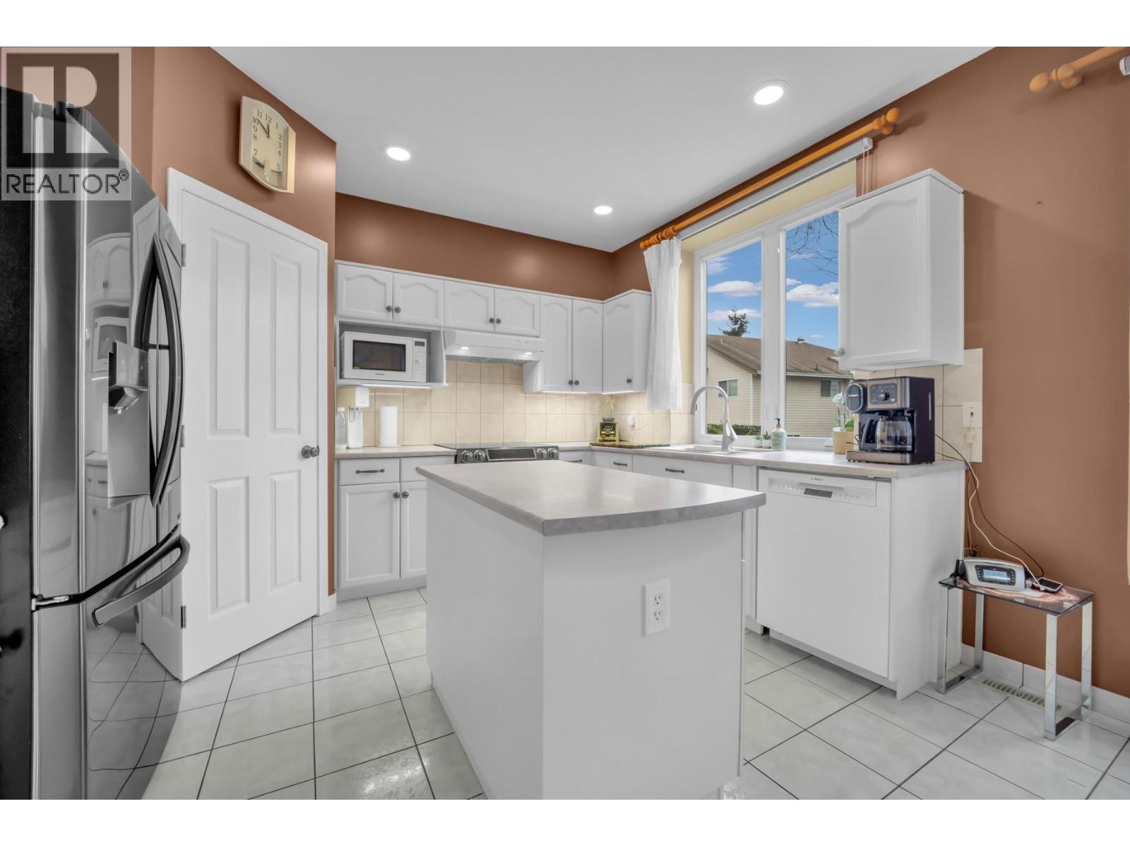 707 Omineca Avenue Property Photo 10