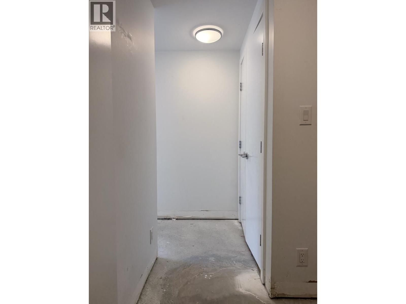 602 8538 River District Crossing Property Photo 3