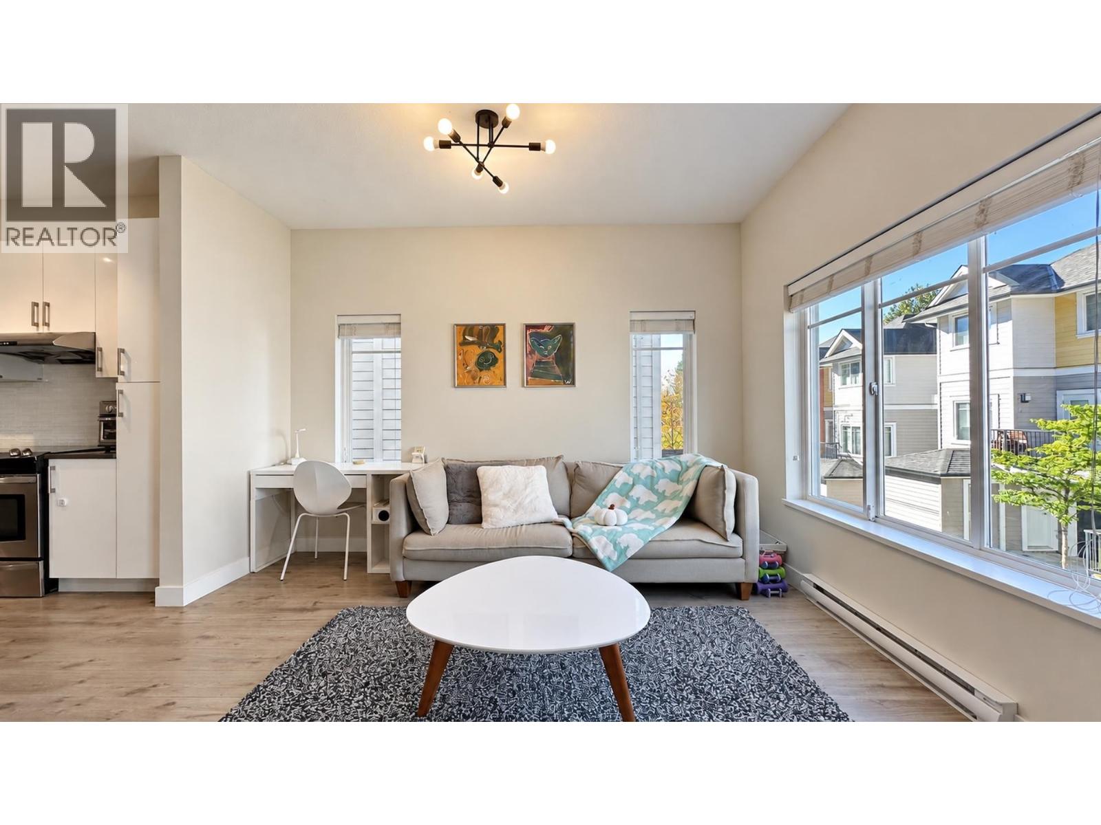 25 1219 Burke Mountain Street Property Photo 4