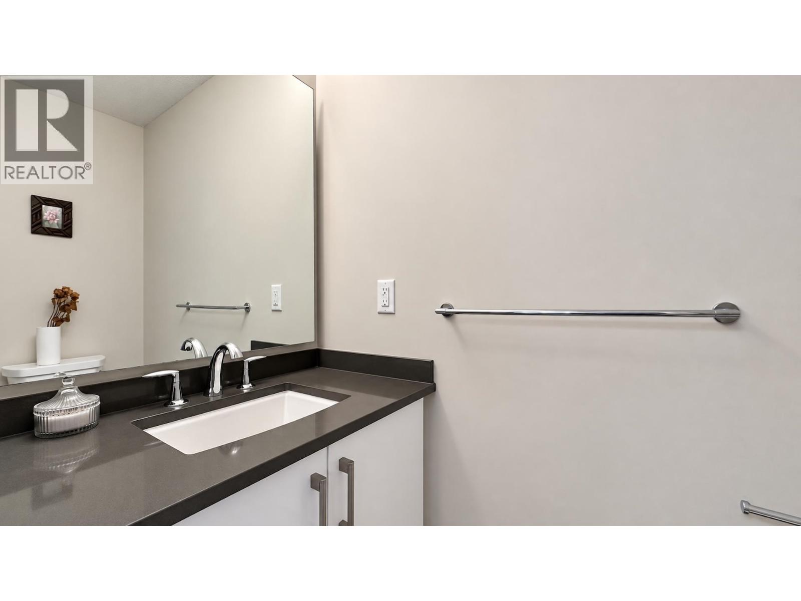 25 1219 Burke Mountain Street Property Photo 12