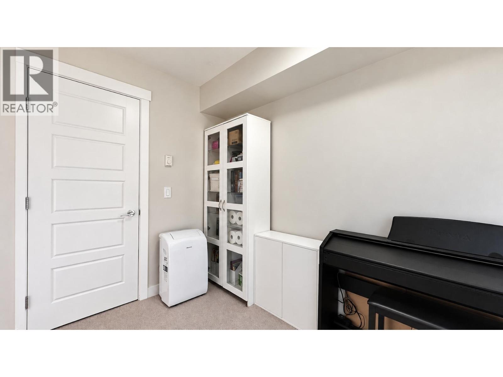 25 1219 Burke Mountain Street Property Photo 16