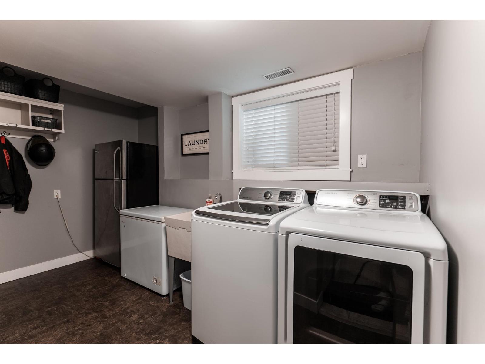 3822 201a Street Property Photo 18
