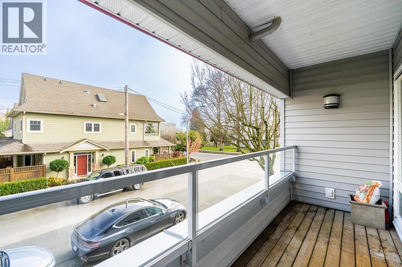 208 4989 47 Avenue Property Photo 6