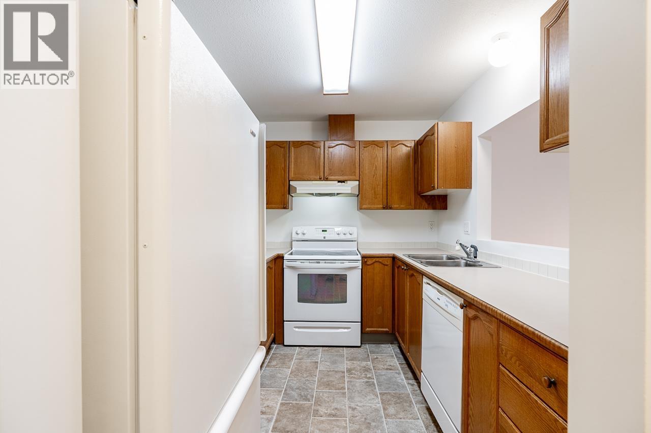 208 4989 47 Avenue Property Photo 9