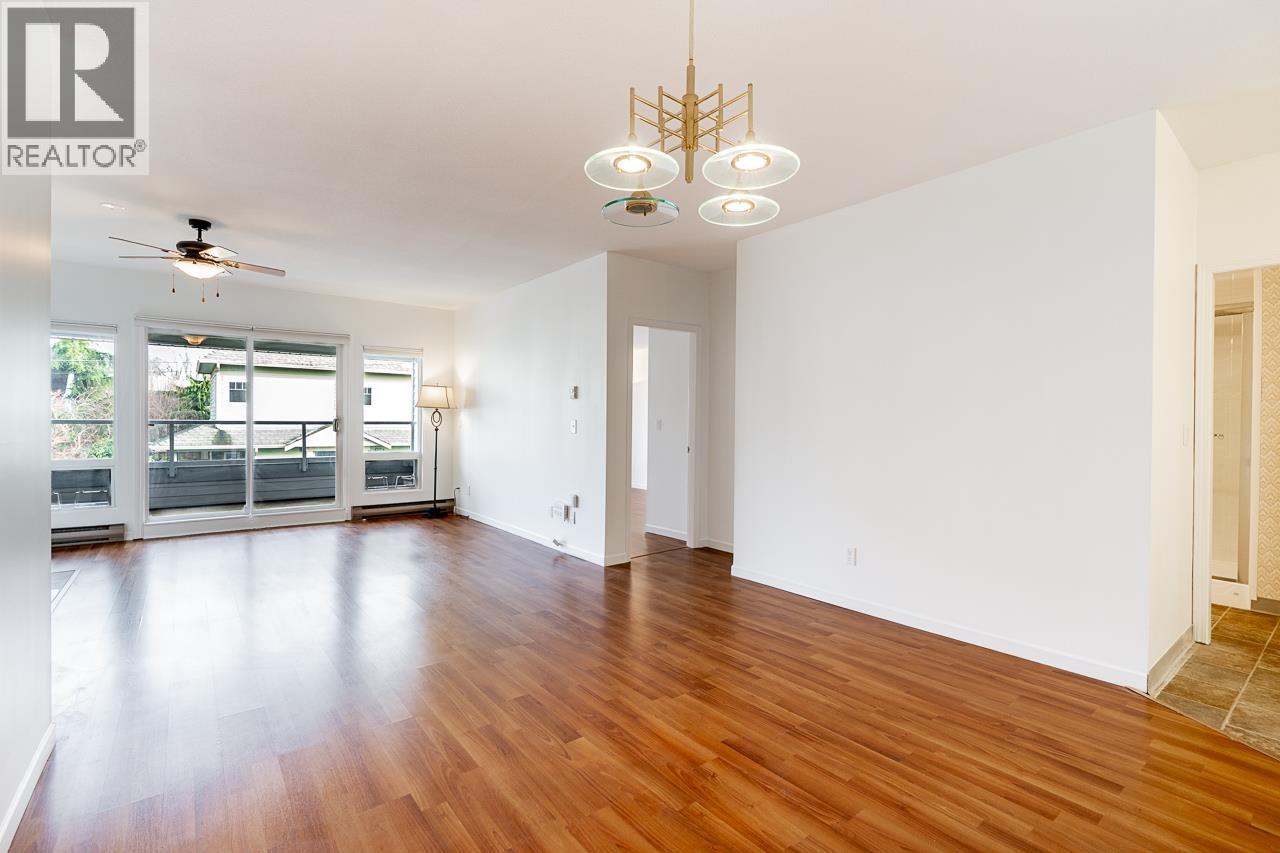 208 4989 47 Avenue Property Photo 17