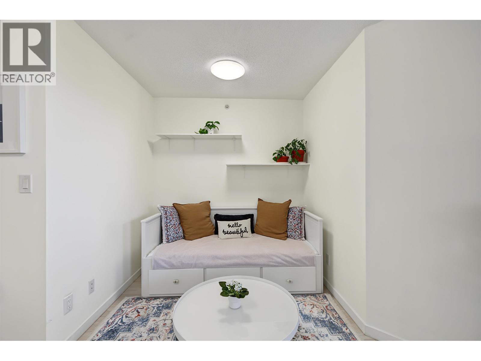 507 14 Begbie Street Property Photo 14