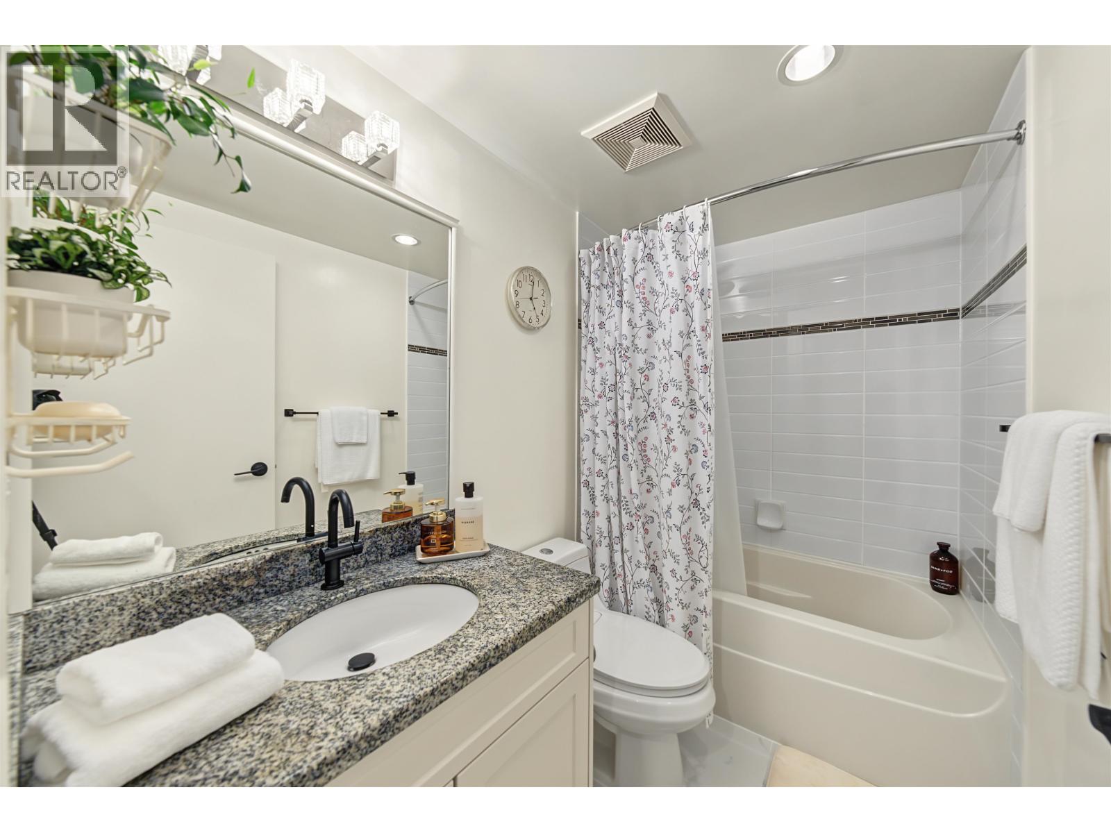 507 14 Begbie Street Property Photo 16