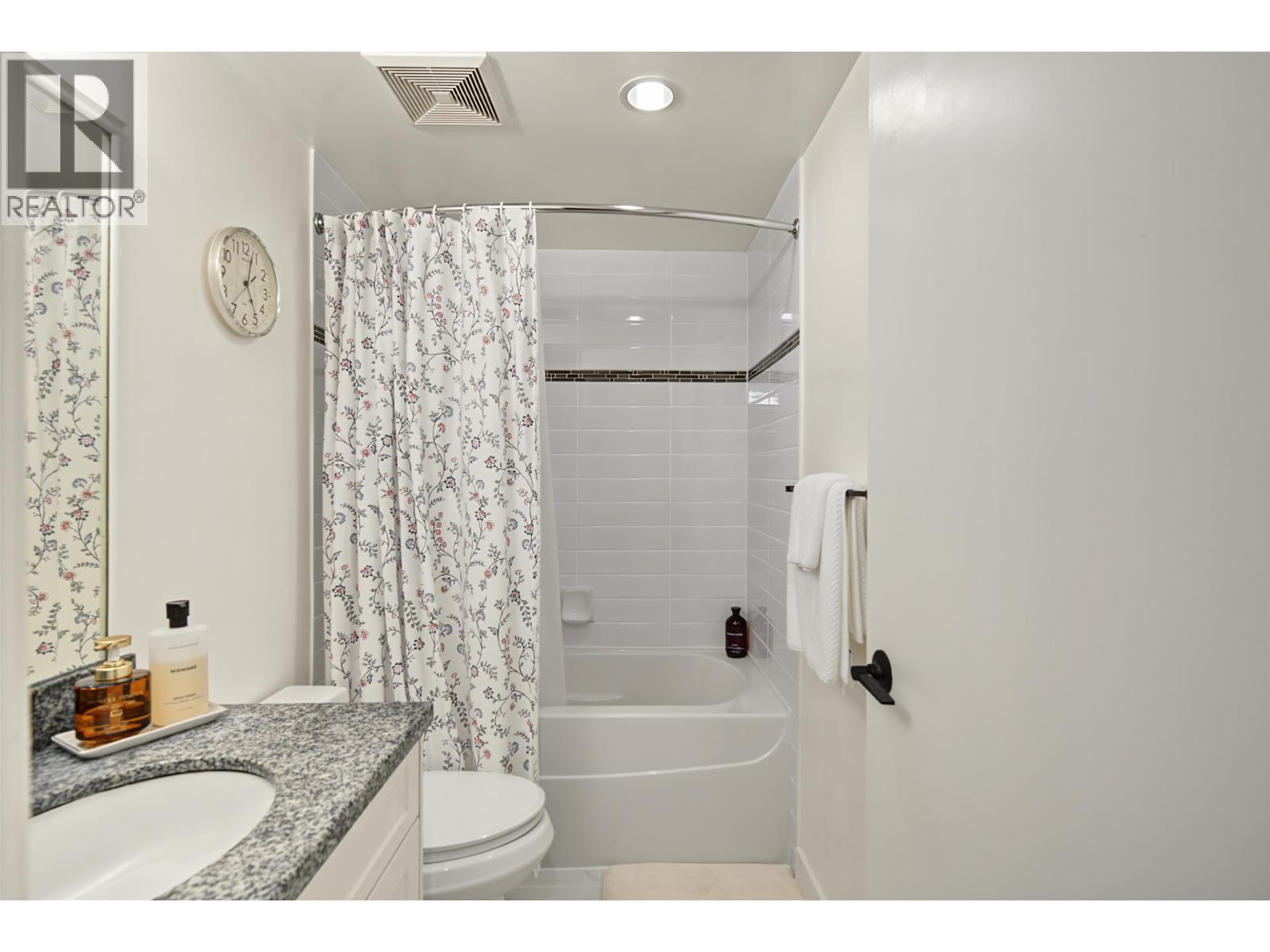507 14 Begbie Street Property Photo 17