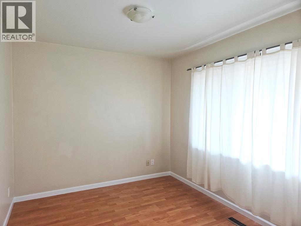 2155 Graveley Street Property Photo 14