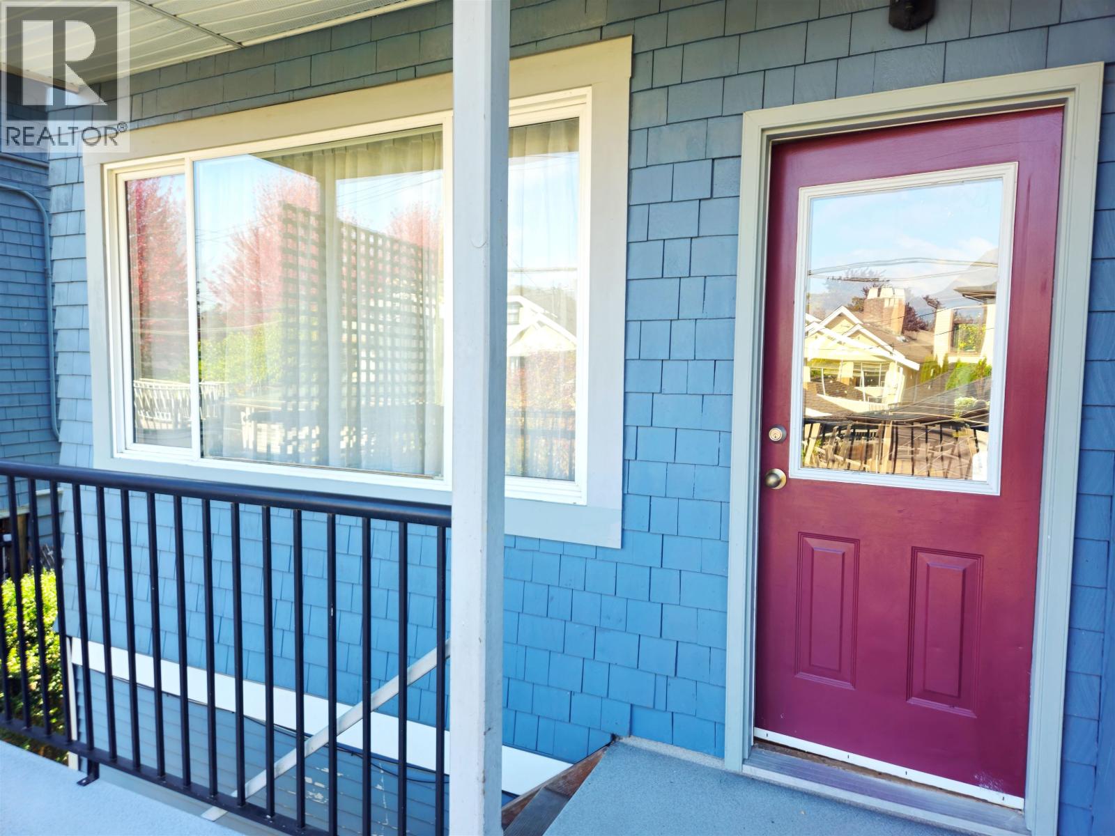 2155 Graveley Street Property Photo 19