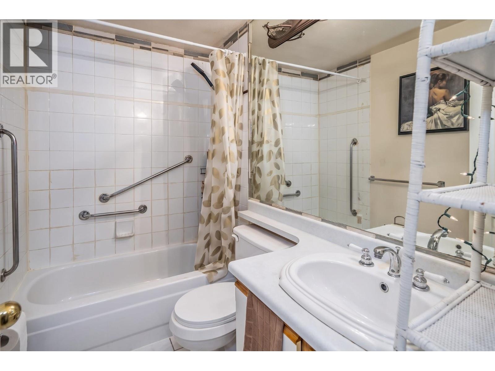 113 918 Roderick Avenue Property Photo 11