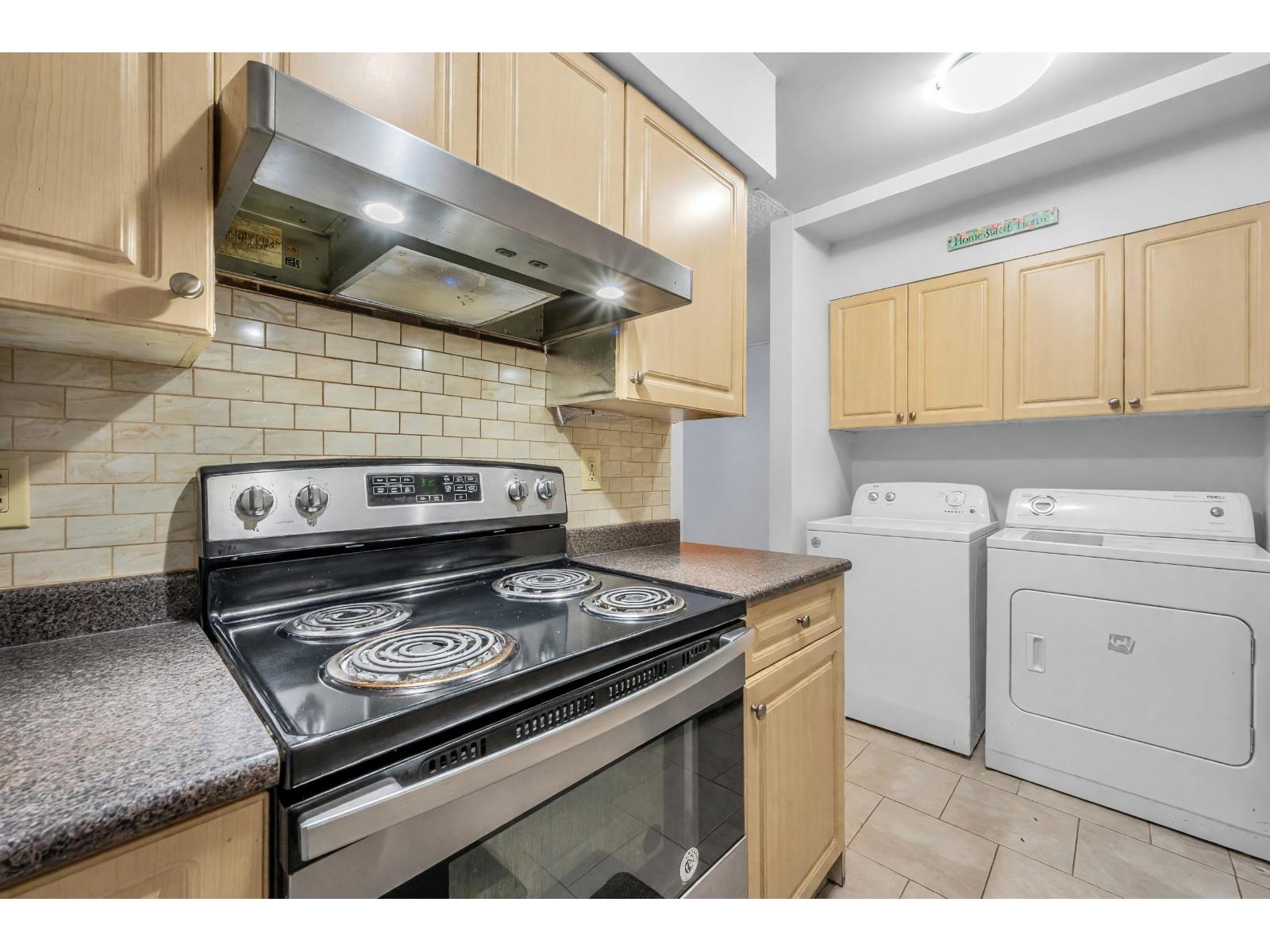 14846 Holly Park Lane Property Photo 15