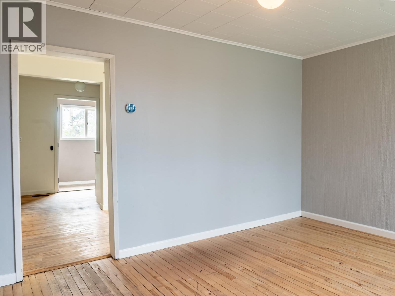 794 Harper Street Property Photo 16