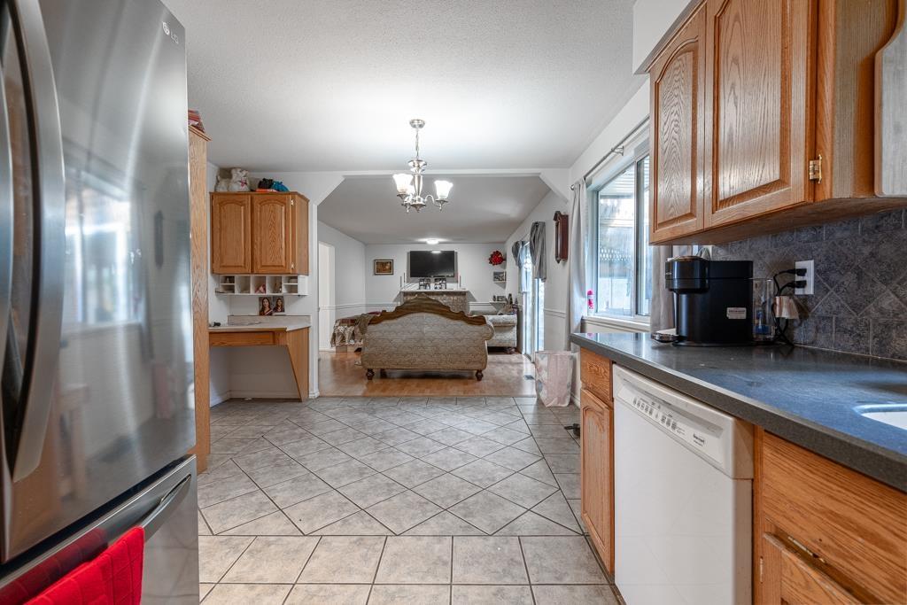 2840 Pacific Place Property Photo 12