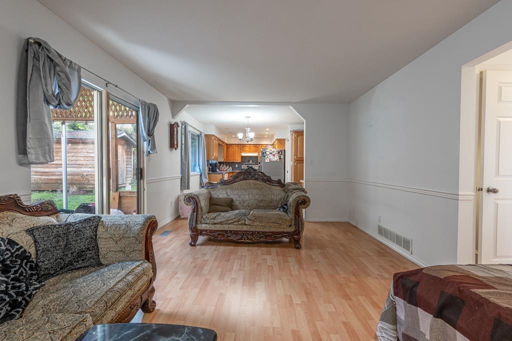 2840 Pacific Place Property Photo 15