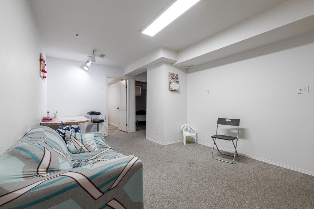 2840 Pacific Place Property Photo 24