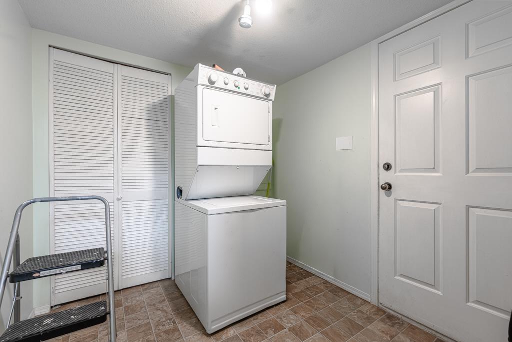 2840 Pacific Place Property Photo 29
