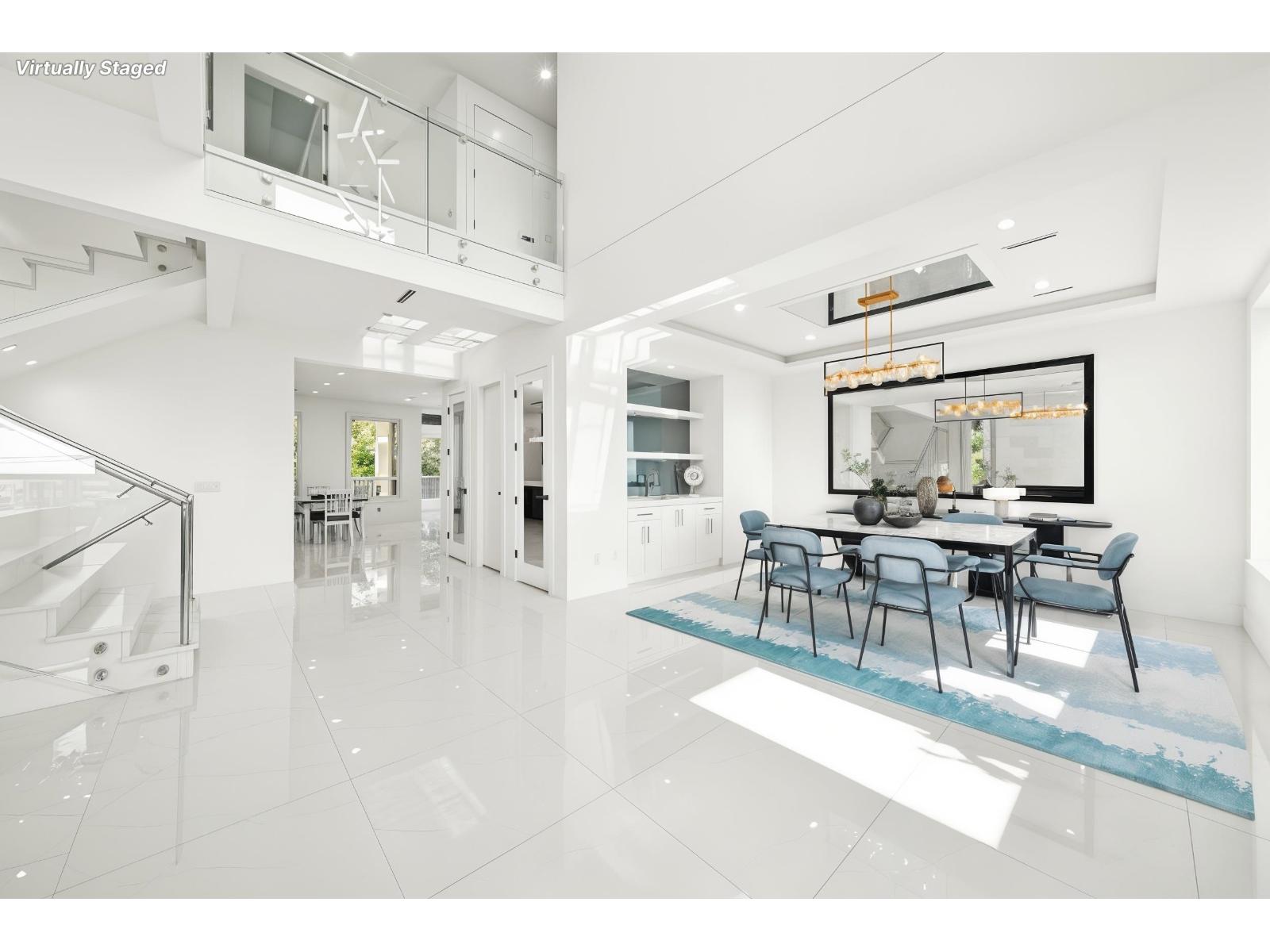 5585 148 Street Property Photo 9