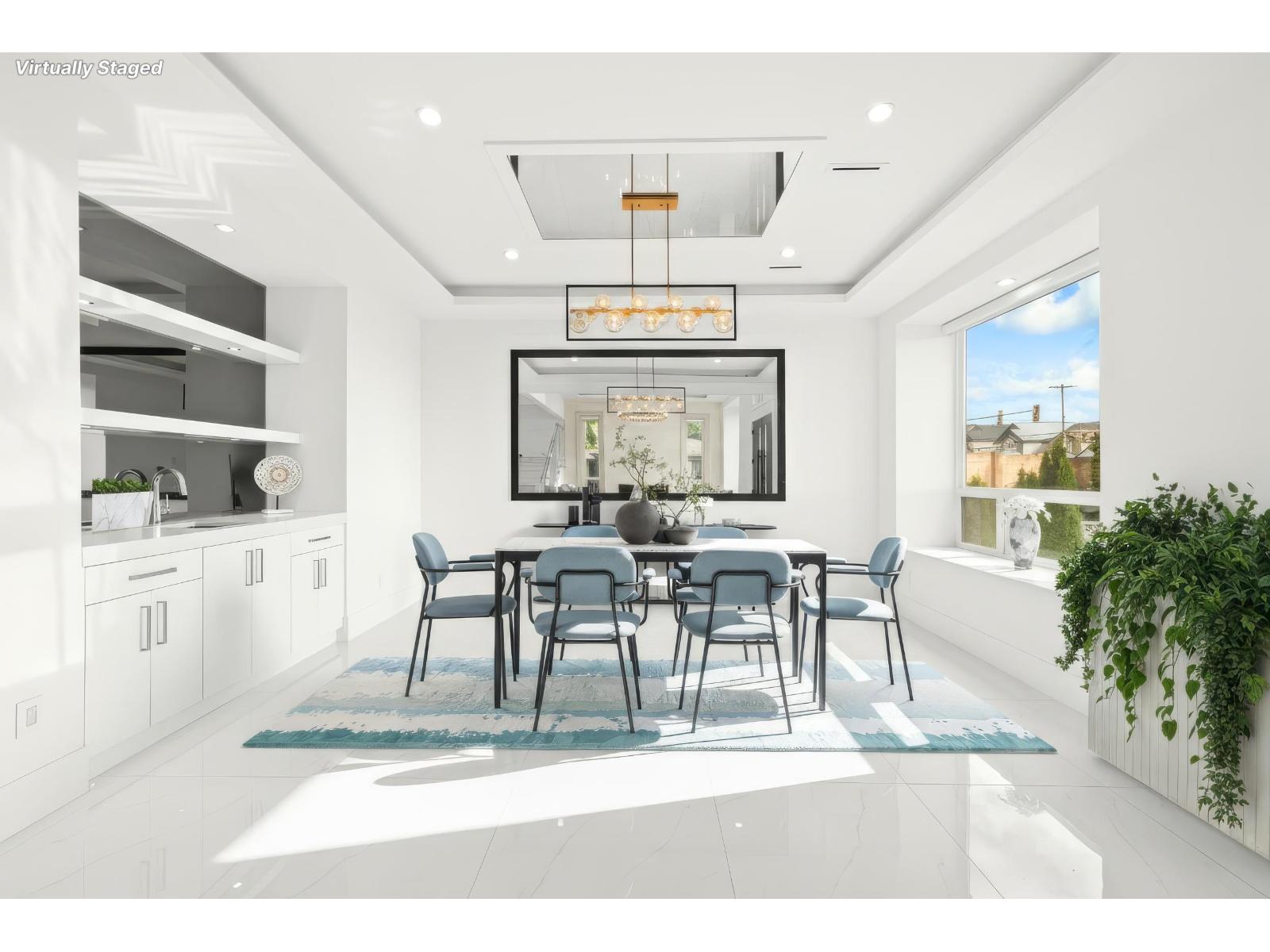 5585 148 Street Property Photo 10